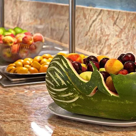 Four Points By Sheraton Sunny فندق 4*