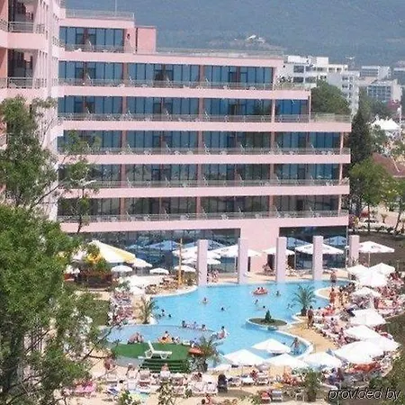 فندق Four Points By Sheraton Sunny ساني بيتش