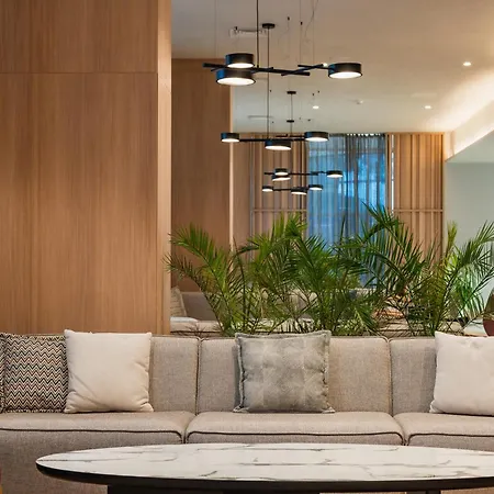 Four Points By Sheraton Sunny ساني بيتش