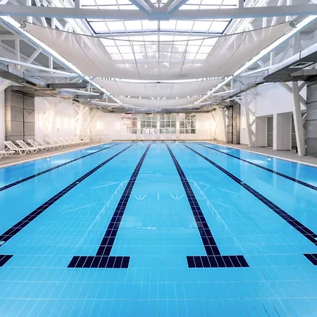 فندق Four Points By Sheraton Sunny 4*