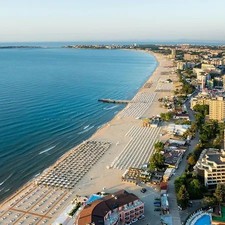 Four Points By Sheraton Sunny Otel 4*