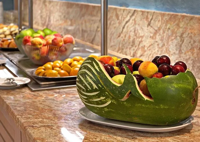 Four Points By Sheraton Sunny ホテル 4*