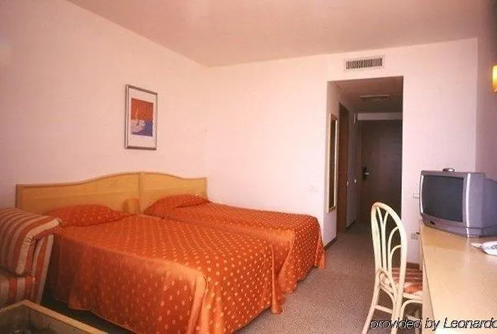 Four Points By Sheraton Sunny ホテル