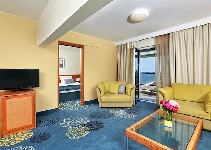 Four Points By Sheraton Sunny サニービーチ