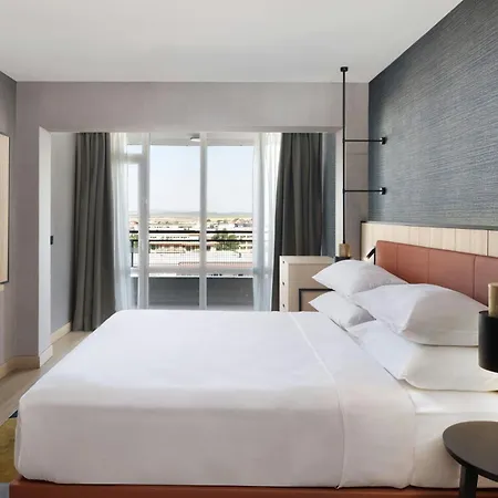 Hotel Four Points By Sheraton Sunny