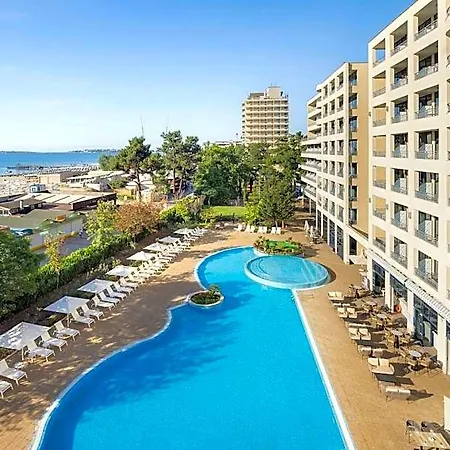 호텔 Four Points By Sheraton Sunny 4*