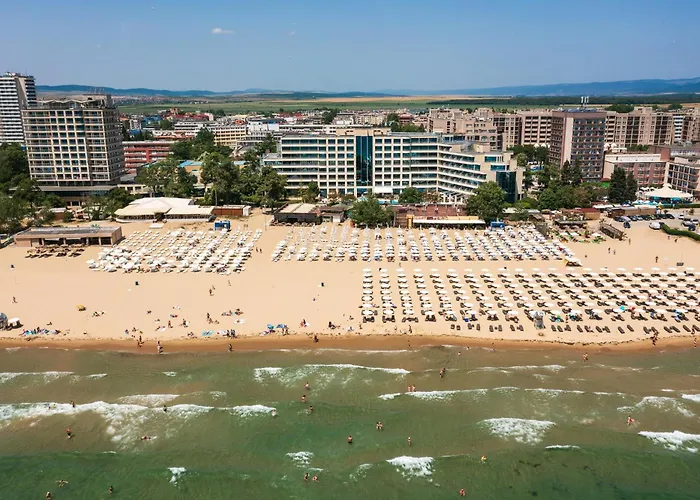 Four Points By Sheraton Sunny Hotel