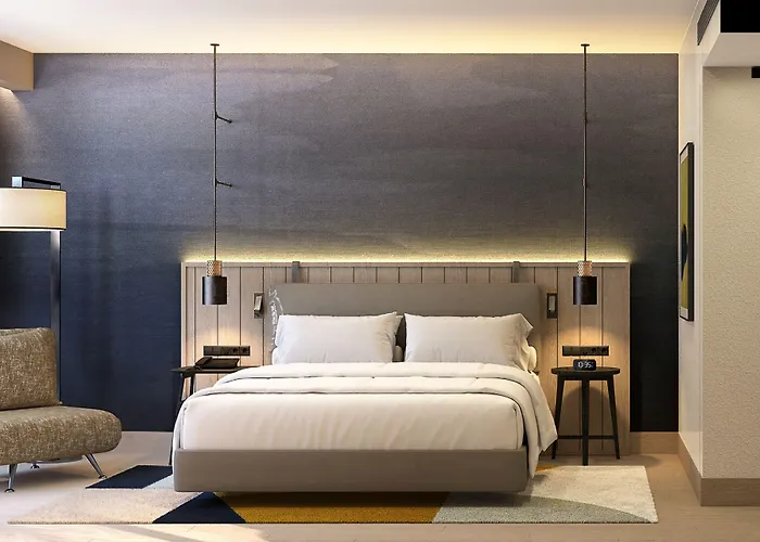 Four Points By Sheraton Sunny 4*